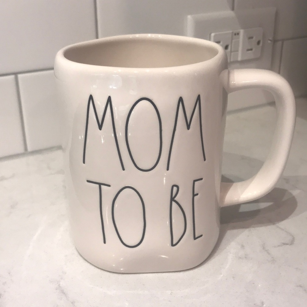 Rae Dunn Mom to Be Coffee Mug NWT